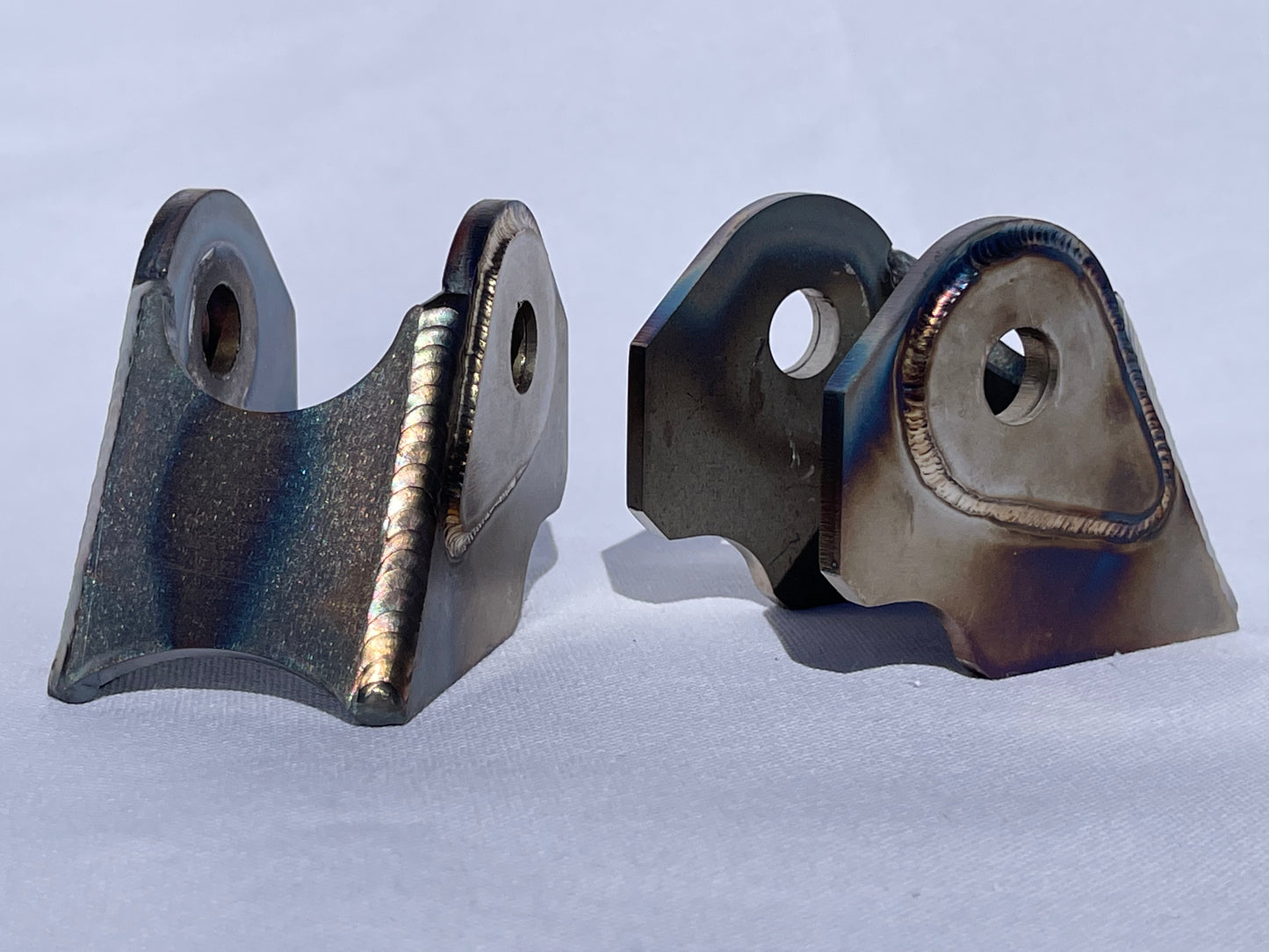 D44/60 Front Shock Mounts