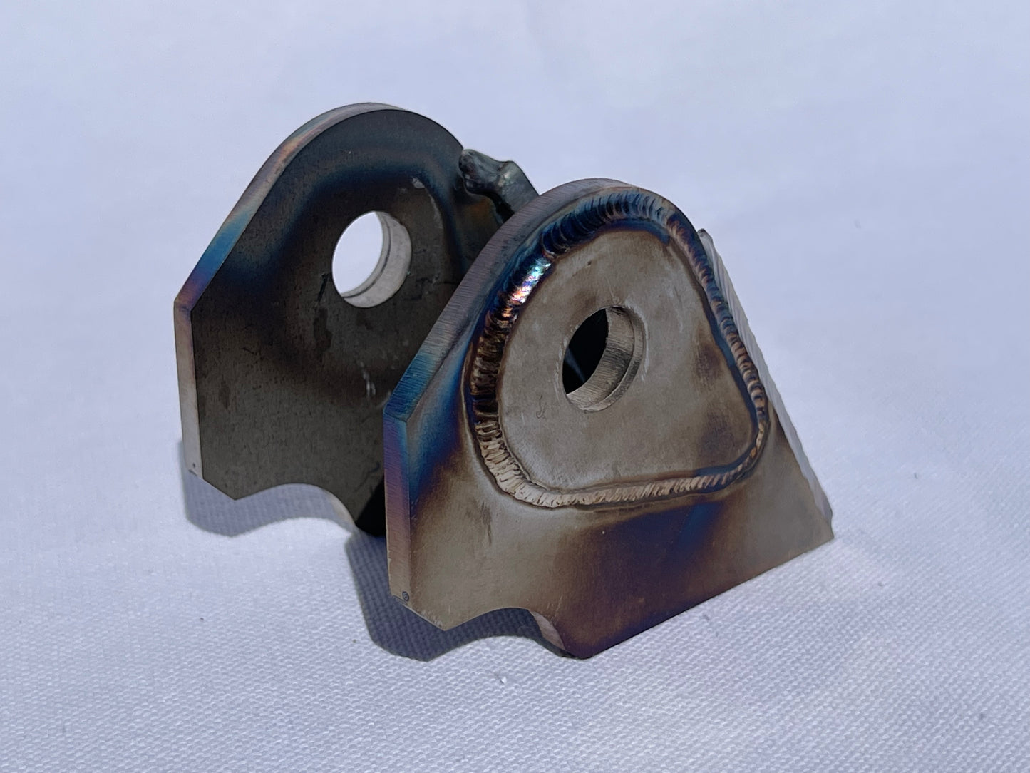 D44/60 Front Shock Mounts