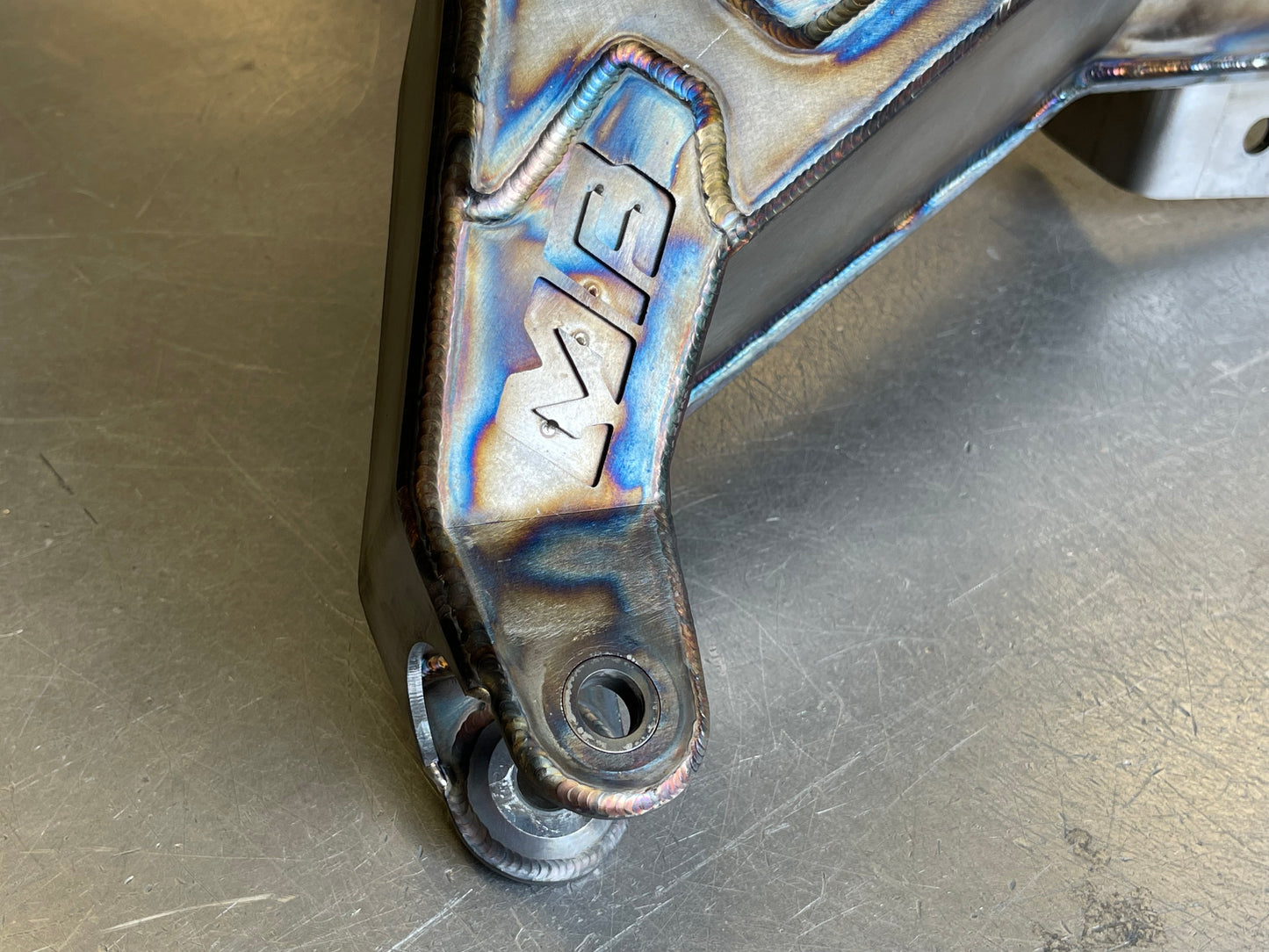 C/K Truck - Fenderwell Header Shock Mounts