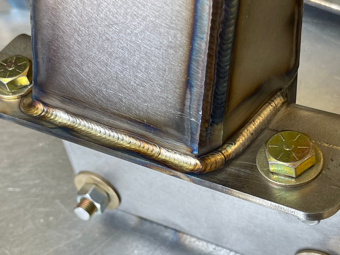 C/K Truck - Fenderwell Header Shock Mounts